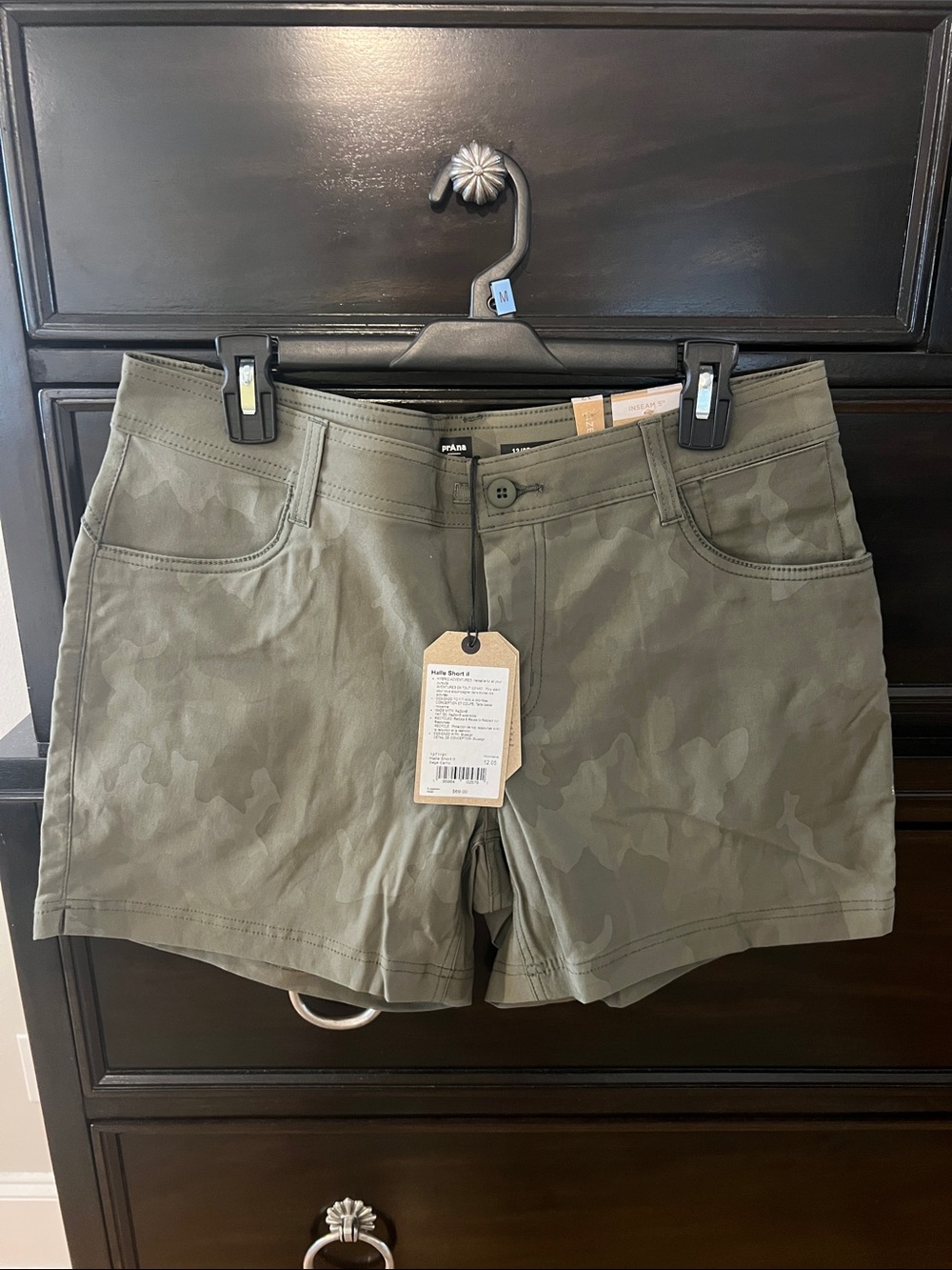 Women’s Utility Camo Shorts - Olive